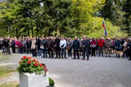 80. obletnica požiga bencina v Postojnski jami (20)